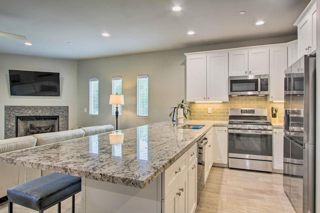 Walkable Cave Creek Townhome With Private Patio! Buitenkant foto